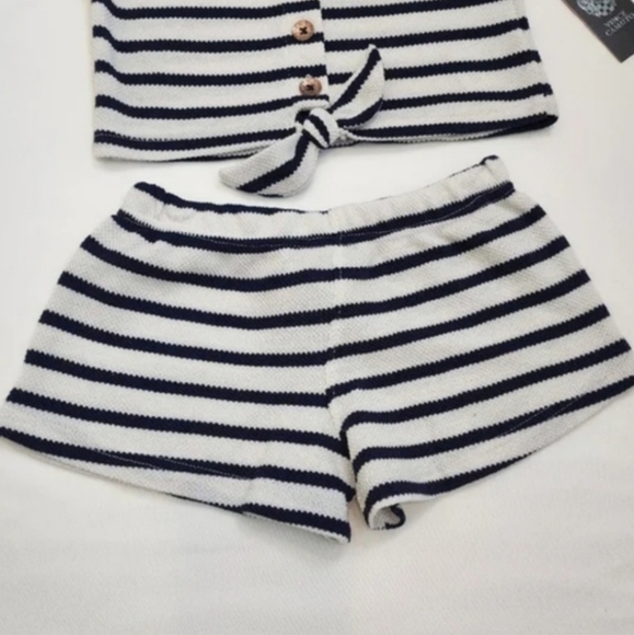 Vince Camuto Navy and White Striped Knit Set - Picture 4 of 9